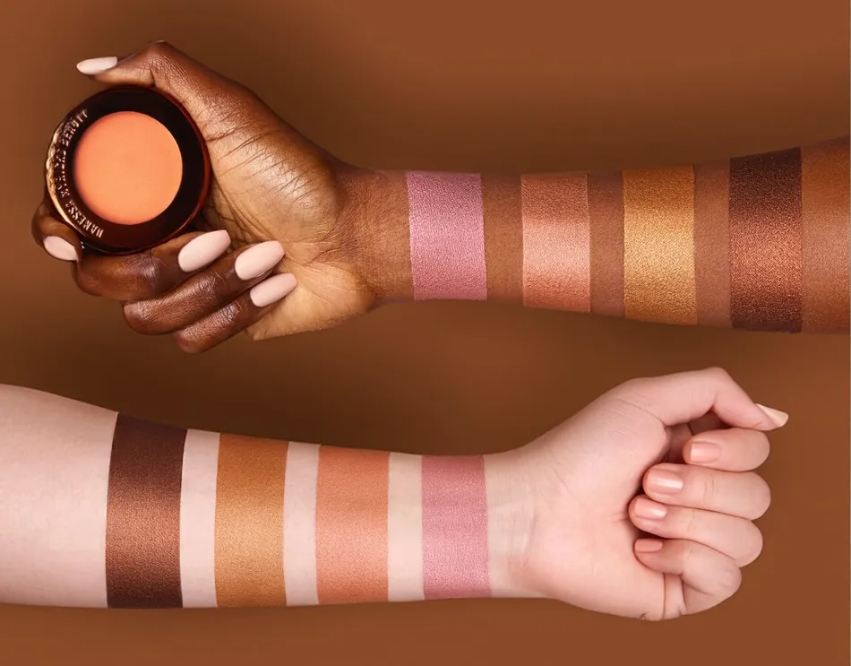 Danessa Myricks Yummy Skin Blurring Lowlighter