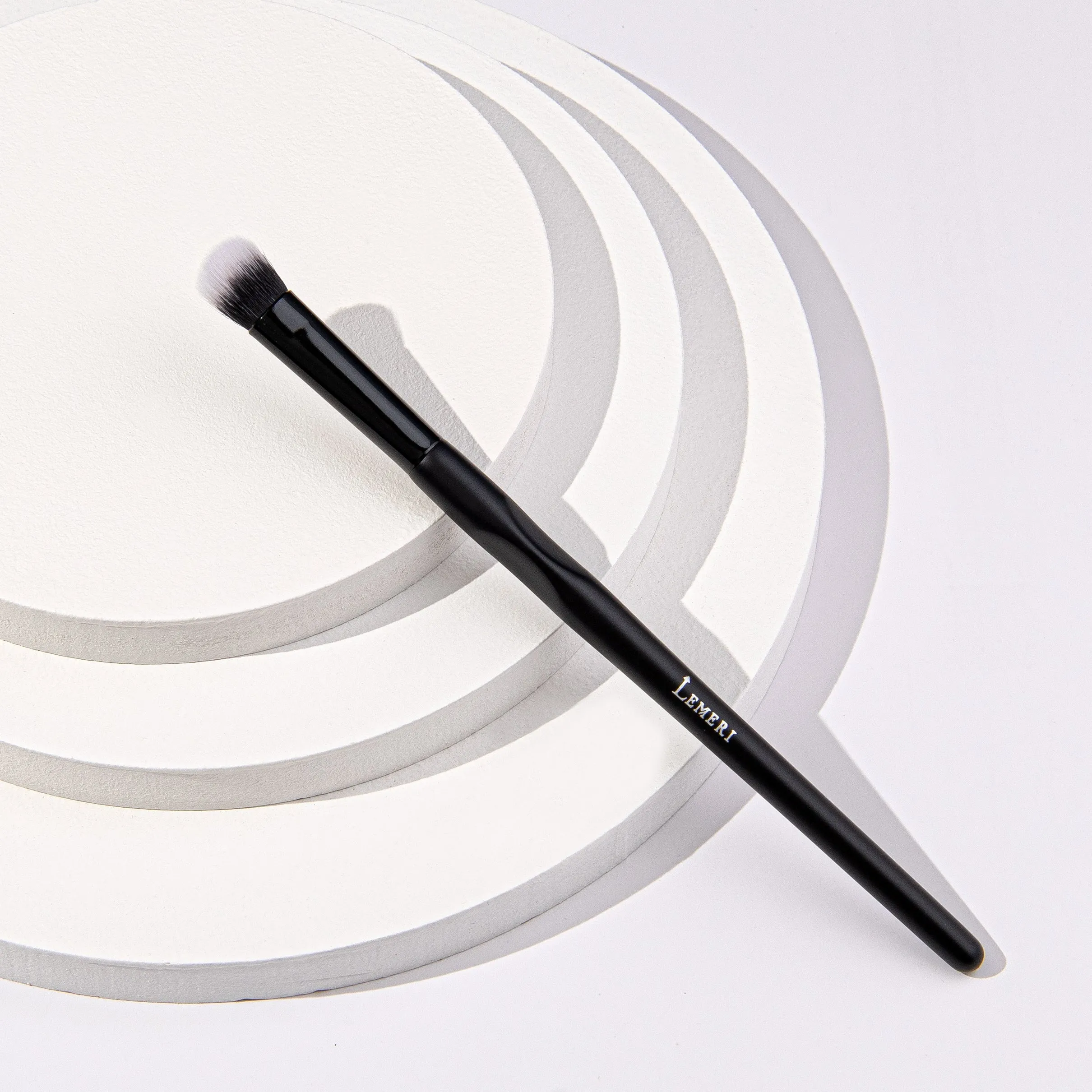Flat Detail Brush M43