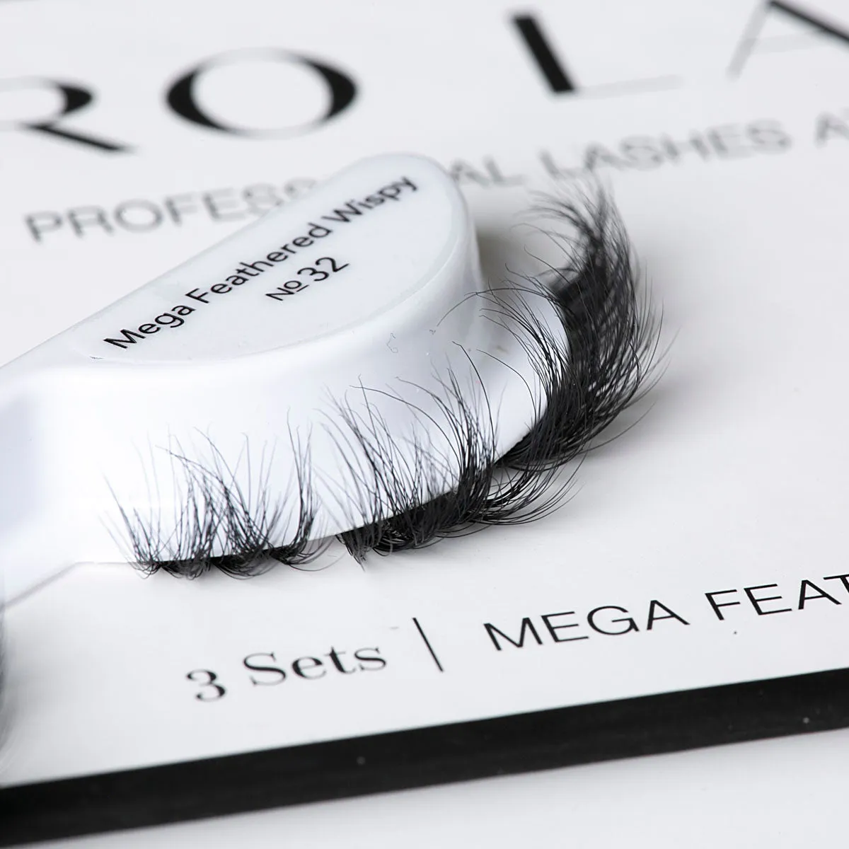 Mega Feathered Wispy No. 32