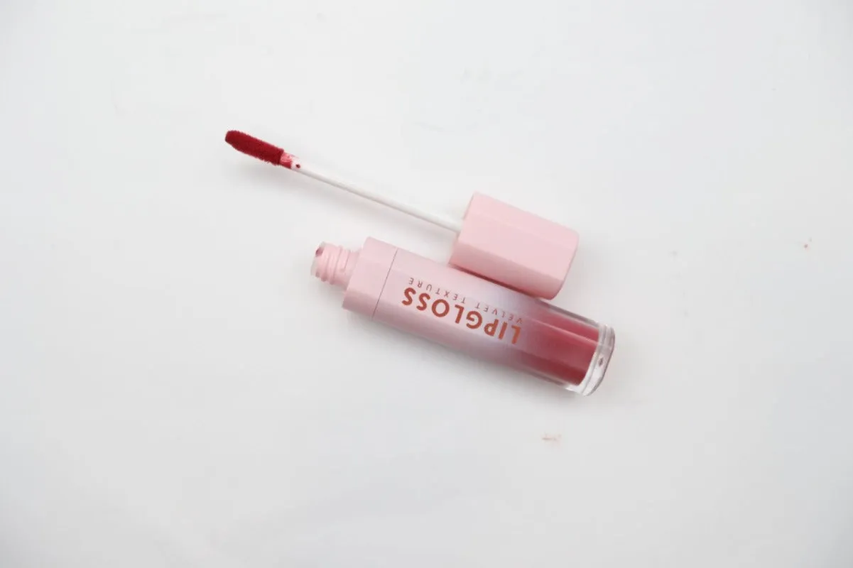 Miss Rose Velvet liquid Lip gloss